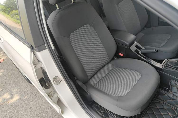 Used Volkswagen Santana 2019 1.5L Automatic Fashion Edition China VI Right Front Seat