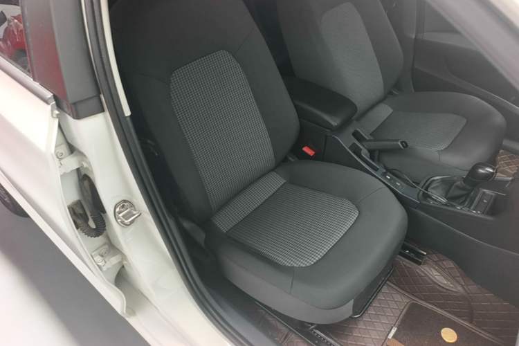 Used Volkswagen Santana 2019 1.5L Automatic Fashion Edition China VI Right Front Seat