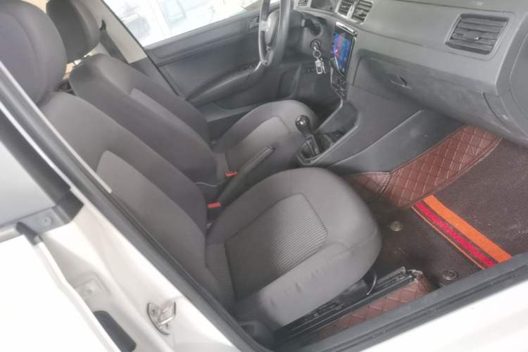 Used Volkswagen Santana 2019 1.5L Manual Fashion Edition China VI Standard Right Front Seat
