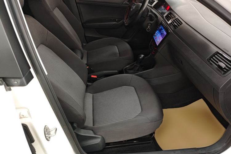 Used Volkswagen Santana 2019 1.5L Automatic Fashion Edition China VI Right Front Seat