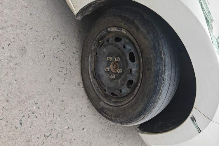 Used Volkswagen Santana 2019 1.5L Manual Fashion Edition China VI Standard Right Front Wheel Hub