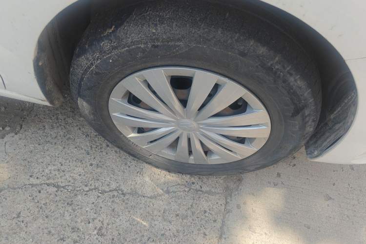 Used Volkswagen Santana 2019 1.5L Automatic Fashion Edition China VI Right Front Wheel Hub
