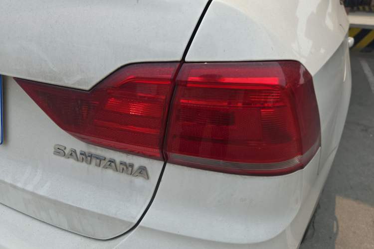 Used Volkswagen Santana 2019 1.5L Automatic Fashion Edition China VI Right Rear Taillight