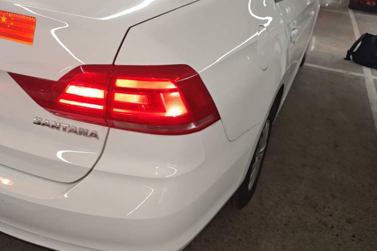 Used Volkswagen Santana 2019 1.5L Automatic Fashion Edition China VI Right Rear Taillight