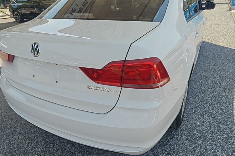 Used Volkswagen Santana 2019 1.5L Automatic Fashion Edition China VI Right Rear Taillight
