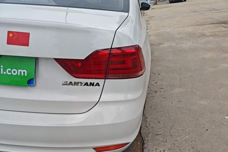 Used Volkswagen Santana 2019 1.5L Automatic Fashion Edition China VI Right Rear Taillight
