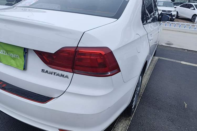 Used Volkswagen Santana 2019 1.5L Manual Fashion Edition China VI Standard Right Rear Taillight
