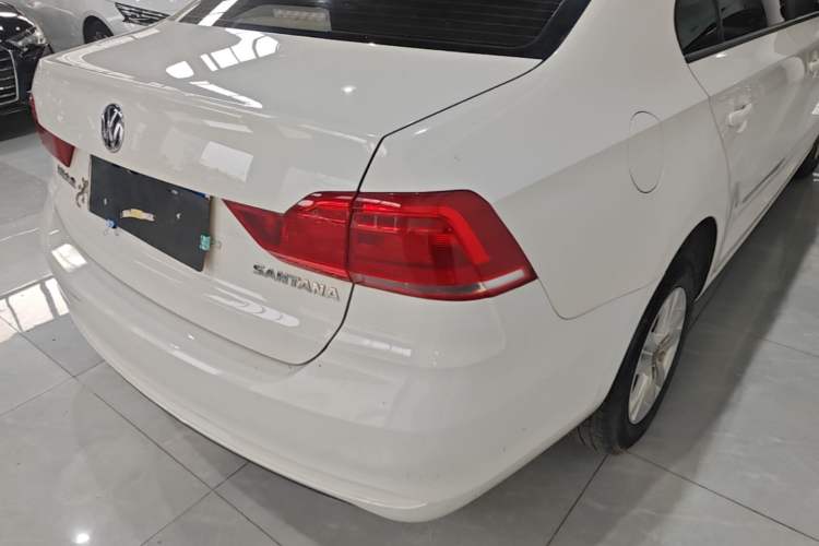 Used Volkswagen Santana 2019 1.5L Automatic Fashion Edition China VI Right Rear Taillight