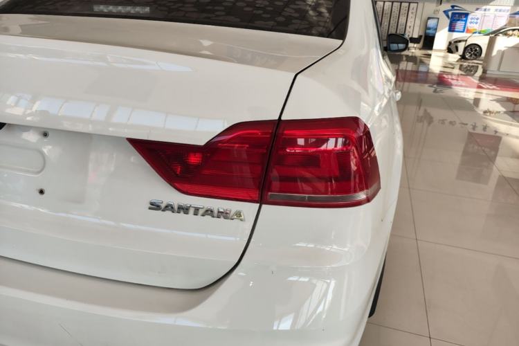 Used Volkswagen Santana 2019 1.5L Automatic Fashion Edition China VI Right Rear Taillight