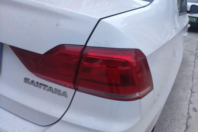 Used Volkswagen Santana 2019 1.5L Automatic Fashion Edition China VI Right Rear Taillight