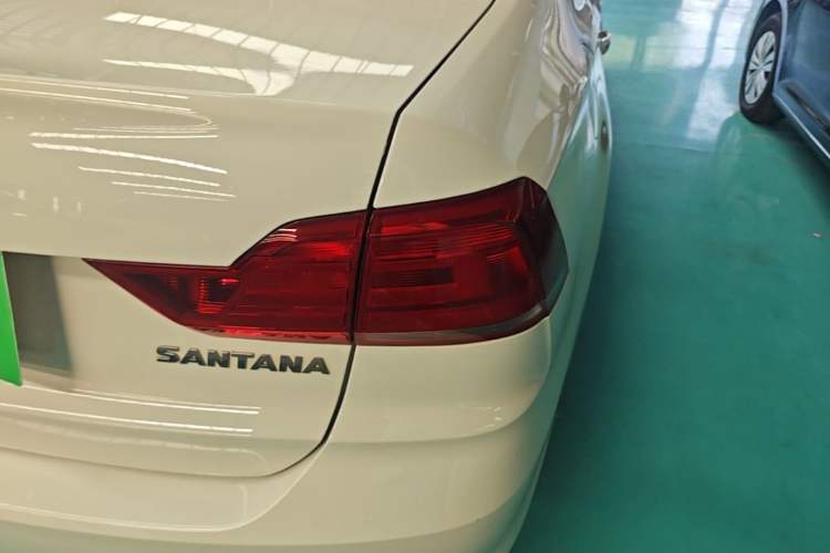 Used Volkswagen Santana 2019 1.5L Automatic Fashion Edition China VI Right Rear Taillight