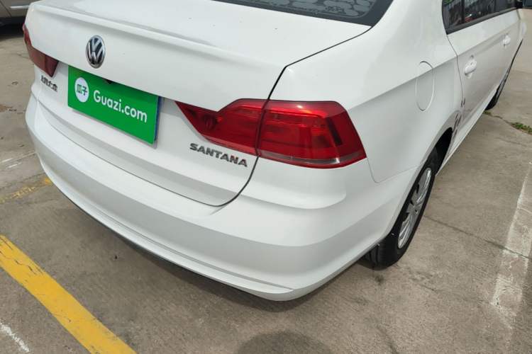Used Volkswagen Santana 2019 1.5L Manual Fashion Edition China VI Standard Right Rear Taillight