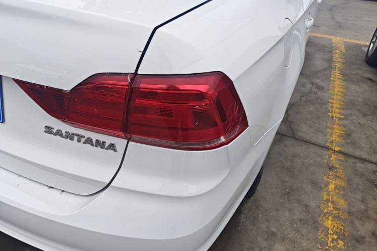 Used Volkswagen Santana 2019 1.5L Automatic Fashion Edition China VI Right Rear Taillight