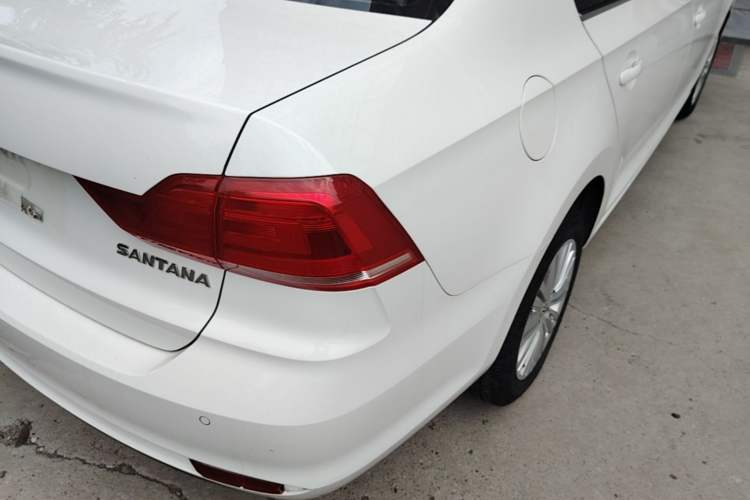 Used Volkswagen Santana 2019 1.5L Automatic Comfort Edition China VI Standard Right Rear Taillight