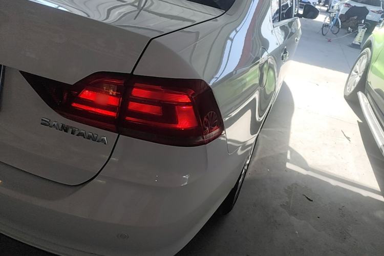 Used Volkswagen Santana 2019 1.5L Automatic Fashion Edition China VI Right Rear Taillight