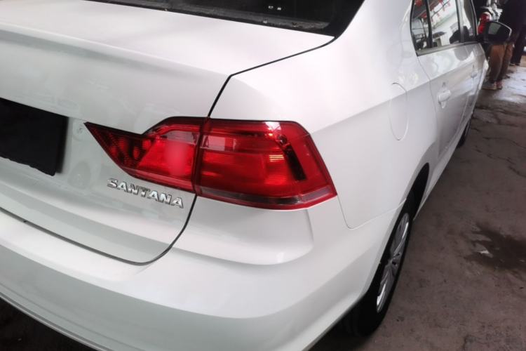 Used Volkswagen Santana 2019 1.5L Manual Fashion Edition China VI Standard Right Rear Taillight