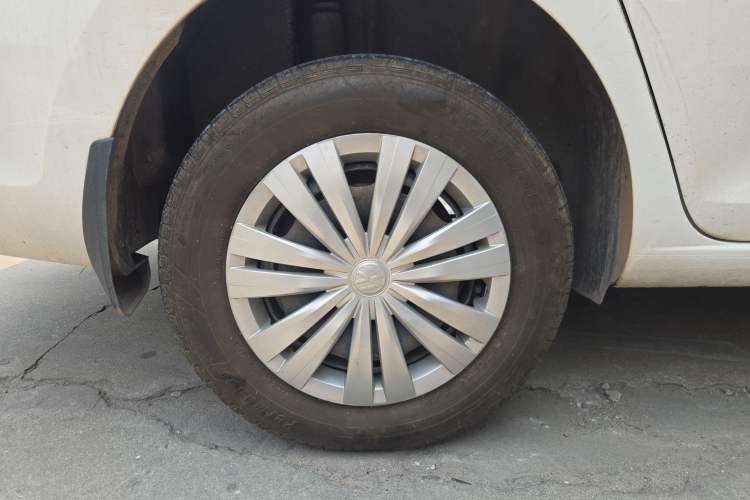 Used Volkswagen Santana 2019 1.5L Automatic Fashion Edition China VI Right Rear Wheel Hub