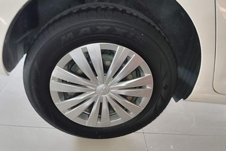 Used Volkswagen Santana 2019 1.5L Automatic Fashion Edition China VI Right Rear Wheel Hub