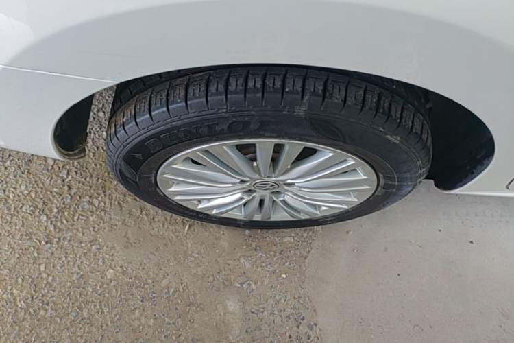 Used Volkswagen Santana 2019 1.5L Manual Comfort Edition China VI Standard Right Rear Wheel Hub