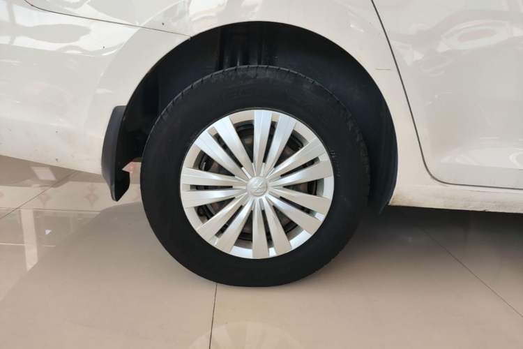 Used Volkswagen Santana 2019 1.5L Automatic Fashion Edition China VI Right Rear Wheel Hub