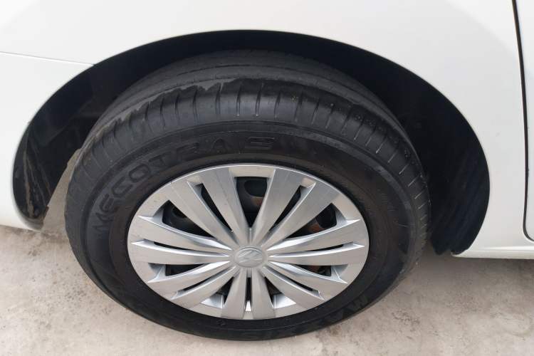 Used Volkswagen Santana 2019 1.5L Automatic Fashion Edition China VI Right Rear Wheel Hub