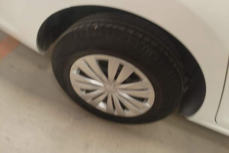 Used Volkswagen Santana 2019 1.5L Automatic Fashion Edition China VI Right Rear Wheel Hub