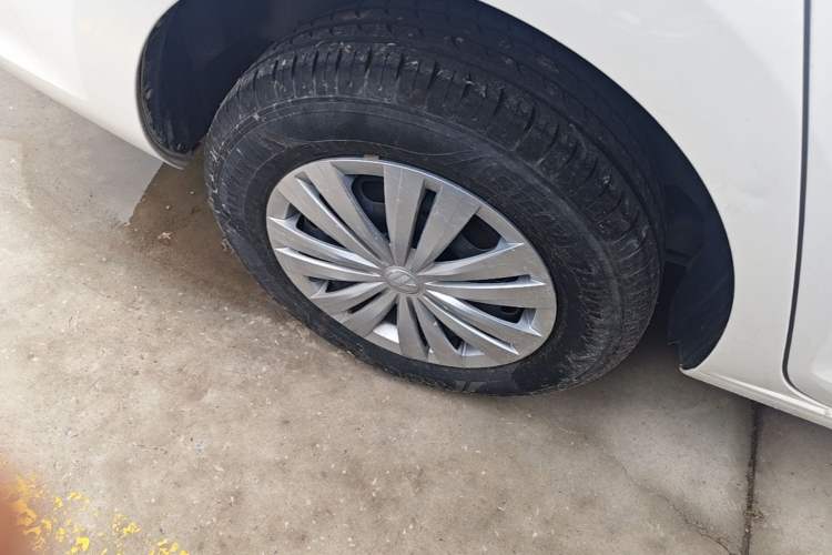 Used Volkswagen Santana 2019 1.5L Automatic Fashion Edition China VI Right Rear Wheel Hub