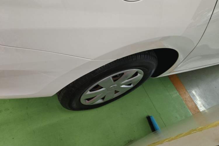 Used Volkswagen Santana 2019 1.5L Manual Fashion Edition China VI Standard Right Rear Wheel Hub
