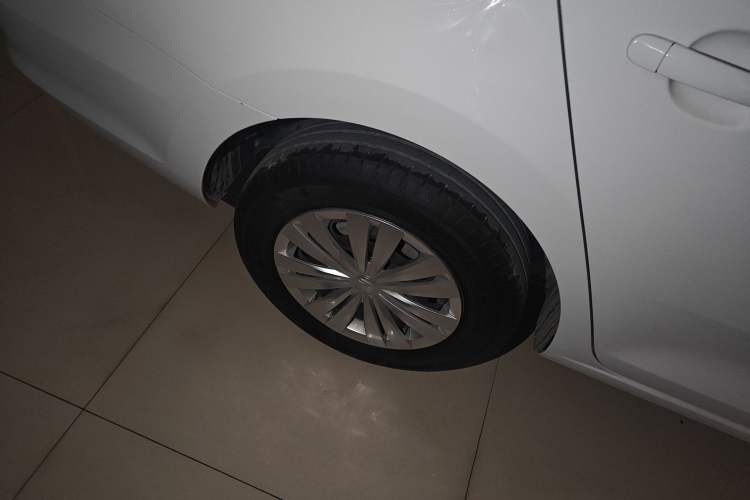 Used Volkswagen Santana 2019 1.5L Automatic Fashion Edition China VI Right Rear Wheel Hub