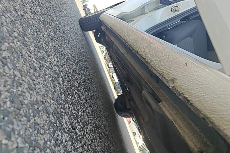 Used Volkswagen Santana 2019 1.5L Automatic Fashion Edition China VI Right Side Sill