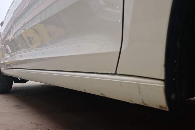 Used Volkswagen Santana 2019 1.5L Automatic Fashion Edition China VI Right Side Sill