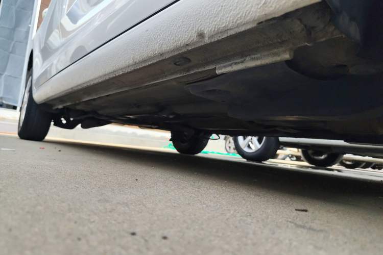 Used Volkswagen Santana 2019 1.5L Manual Fashion Edition China VI Standard Right Side Sill