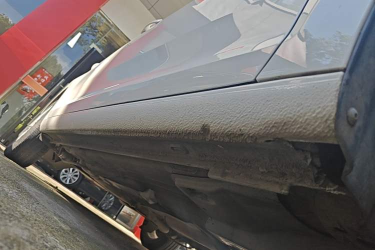 Used Volkswagen Santana 2019 1.5L Manual Comfort Edition China VI Standard Right Side Sill
