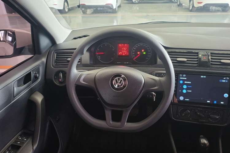 Used Volkswagen Santana 2019 1.5L Automatic Fashion Edition China VI Steering Wheel