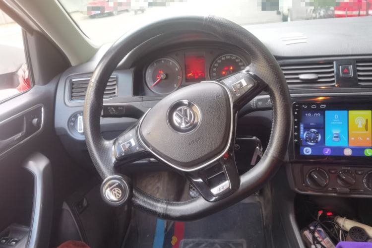 Used Volkswagen Santana 2019 1.5L Manual Fashion Edition China VI Standard Steering Wheel