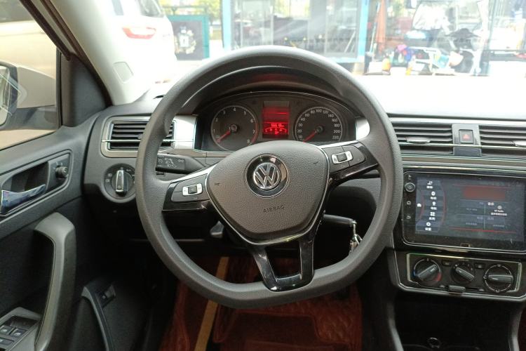Used Volkswagen Santana 2019 1.5L Manual Comfort Edition China VI Standard Steering Wheel