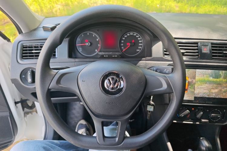 Used Volkswagen Santana 2019 1.5L Automatic Fashion Edition China VI Steering Wheel