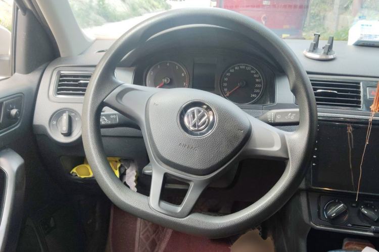 Used Volkswagen Santana 2019 1.5L Automatic Fashion Edition China VI Steering Wheel