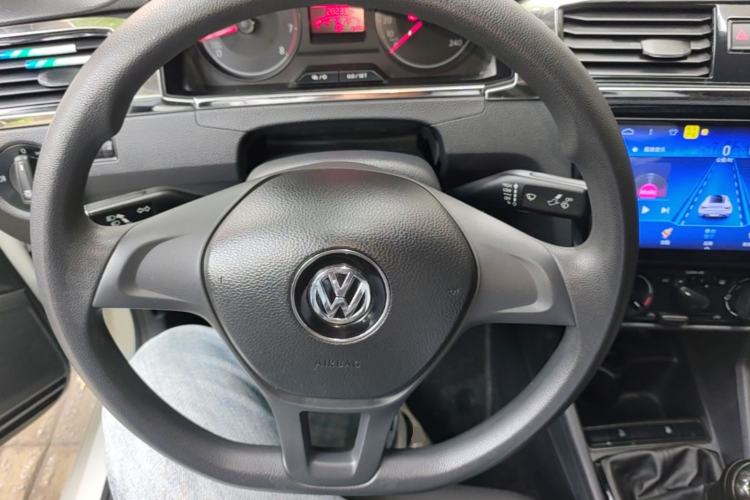 Used Volkswagen Santana 2019 1.5L Manual Fashion Edition China VI Standard Steering Wheel
