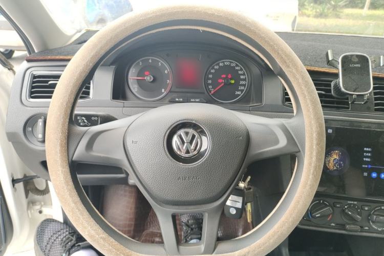 Used Volkswagen Santana 2019 1.5L Automatic Fashion Edition China VI Steering Wheel