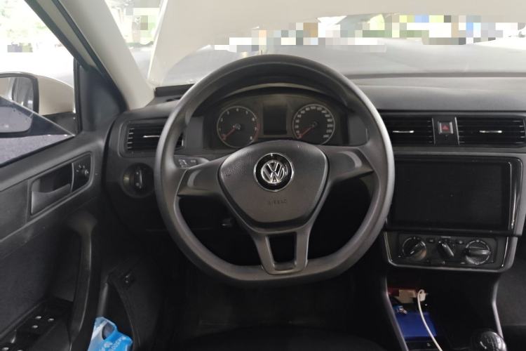 Used Volkswagen Santana 2019 1.5L Manual Fashion Edition China VI Standard Steering Wheel