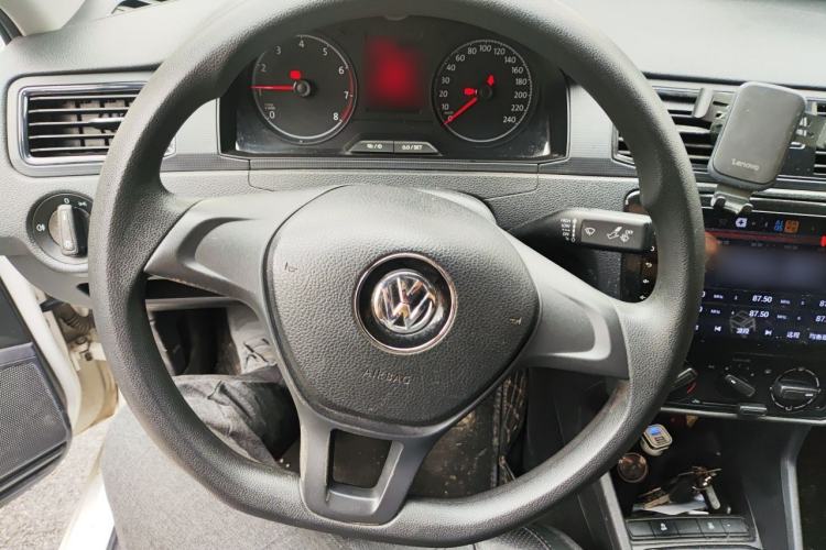 Used Volkswagen Santana 2019 1.5L Manual Fashion Edition China VI Standard Steering Wheel