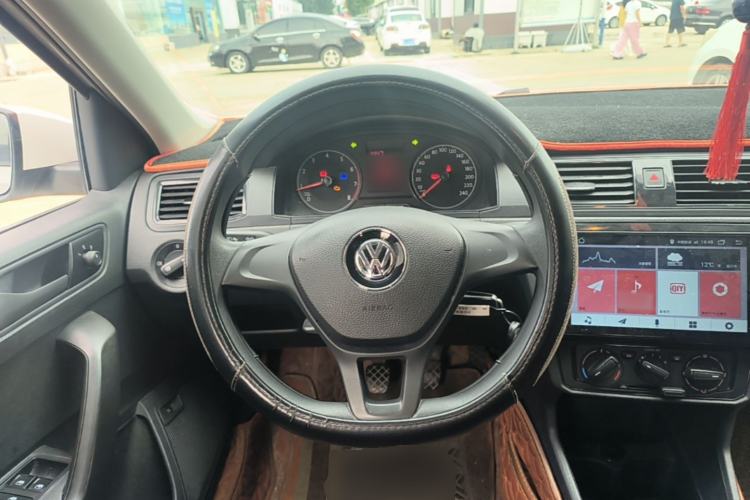 Used Volkswagen Santana 2019 1.5L Manual Fashion Edition China VI Standard Steering Wheel