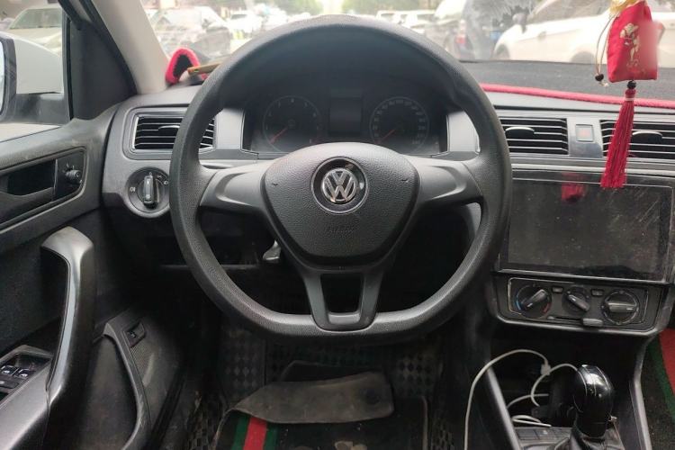 Used Volkswagen Santana 2019 1.5L Automatic Fashion Edition China VI Steering Wheel