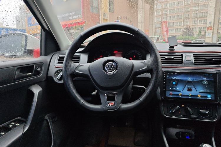 Used Volkswagen Santana 2019 1.5L Manual Fashion Edition China VI Standard Steering Wheel