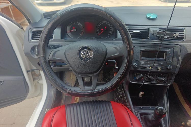 Used Volkswagen Santana 2019 1.5L Manual Fashion Edition China VI Standard Steering Wheel