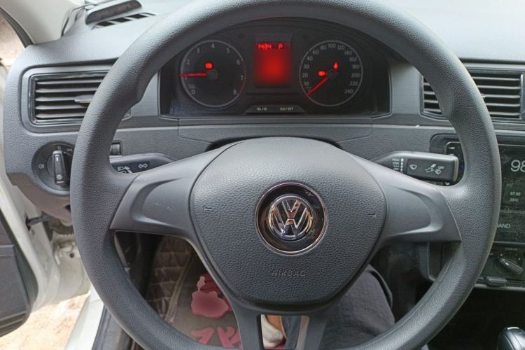 Used Volkswagen Santana 2019 1.5L Automatic Fashion Edition China VI Steering Wheel