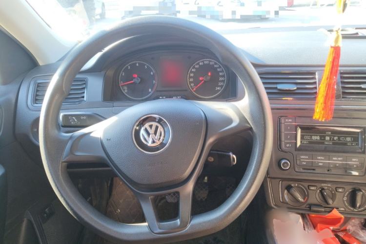 Used Volkswagen Santana 2019 1.5L Manual Fashion Edition China VI Standard Steering Wheel