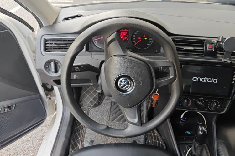 Used Volkswagen Santana 2019 1.5L Automatic Fashion Edition China VI Steering Wheel