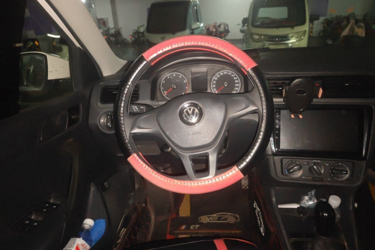 Used Volkswagen Santana 2019 1.5L Automatic Fashion Edition China VI Steering Wheel